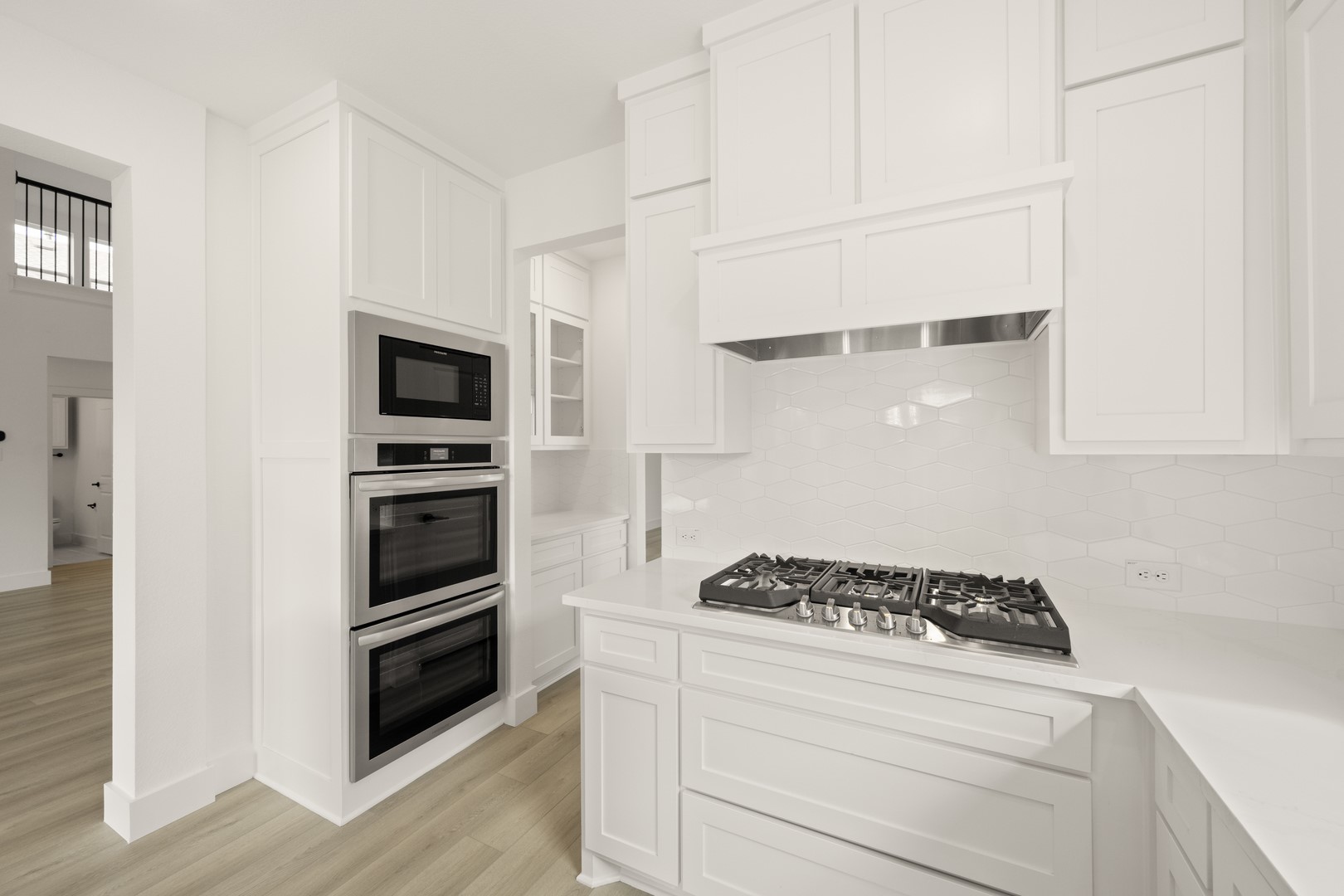309 Loretta Burleson TX 76028