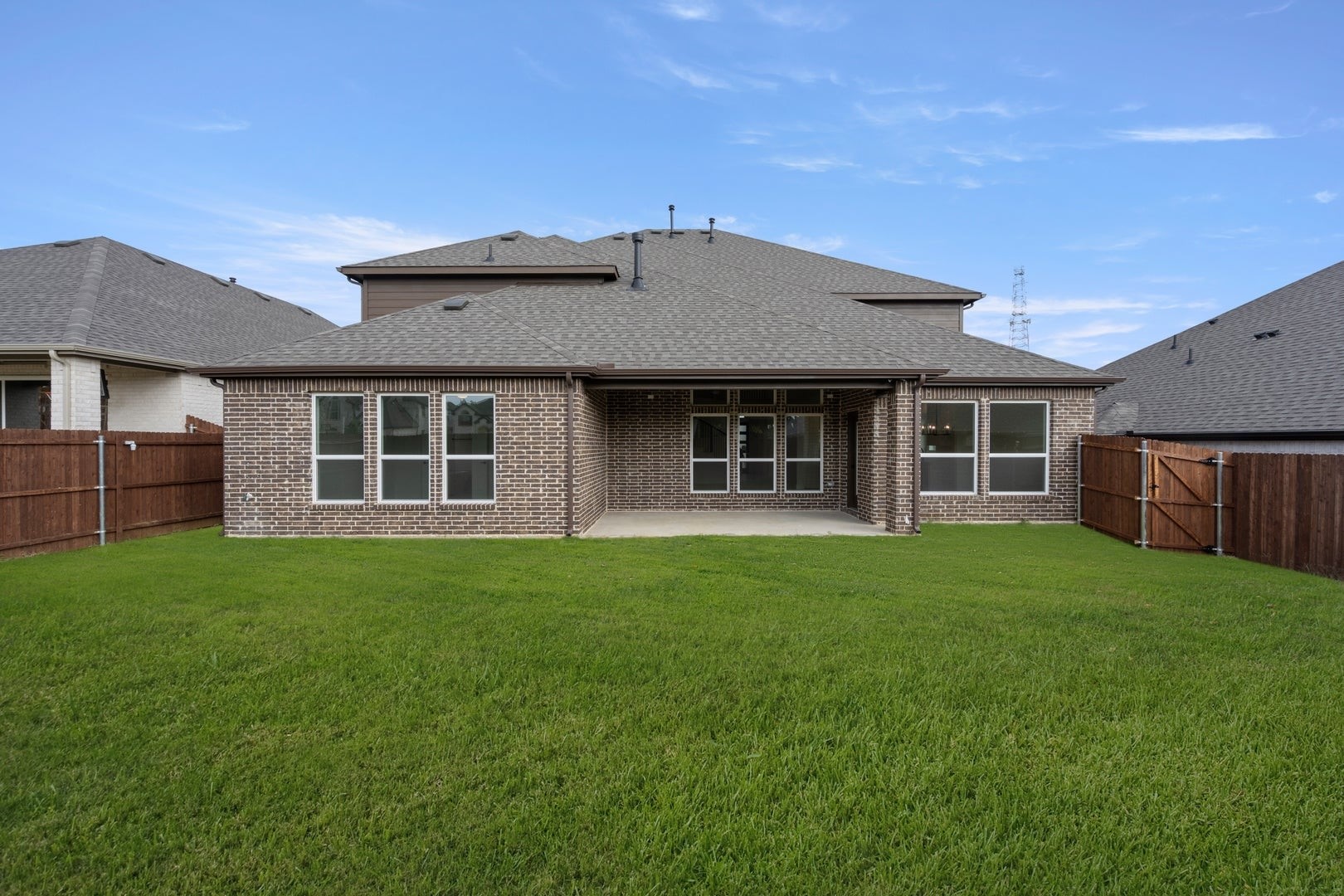 309 Loretta Burleson TX 76028