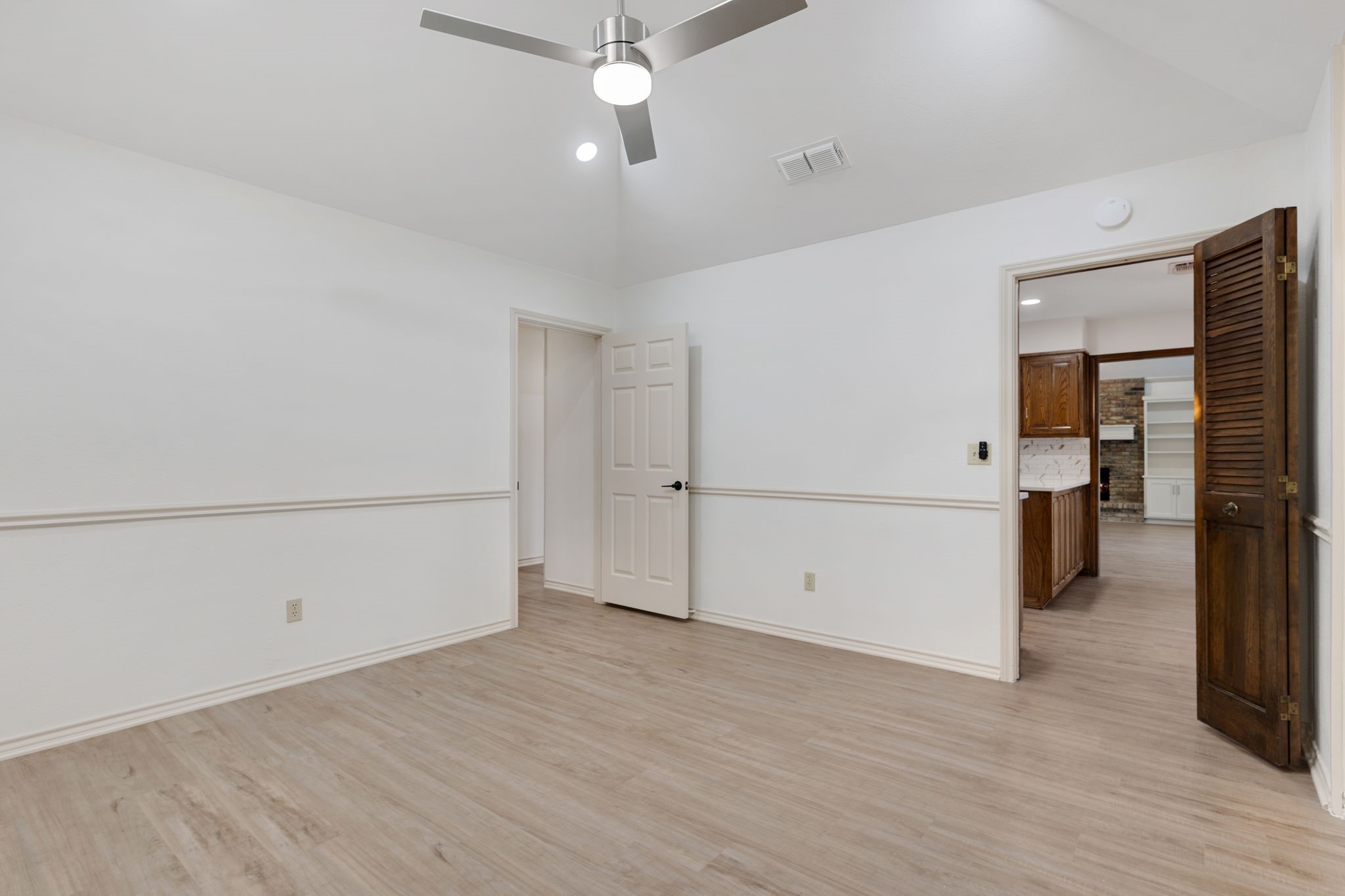 1412 Wagonwheel Court Irving TX 75061