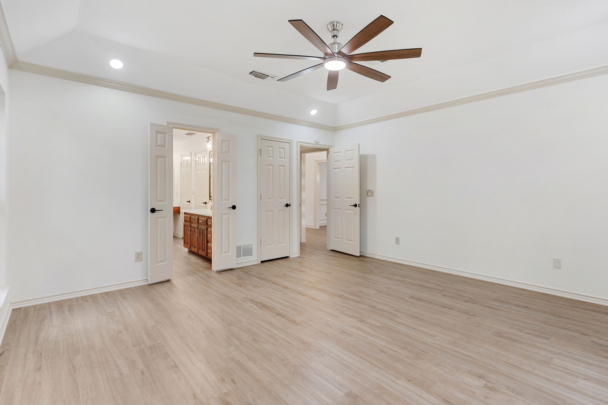 1412 Wagonwheel Court Irving TX 75061