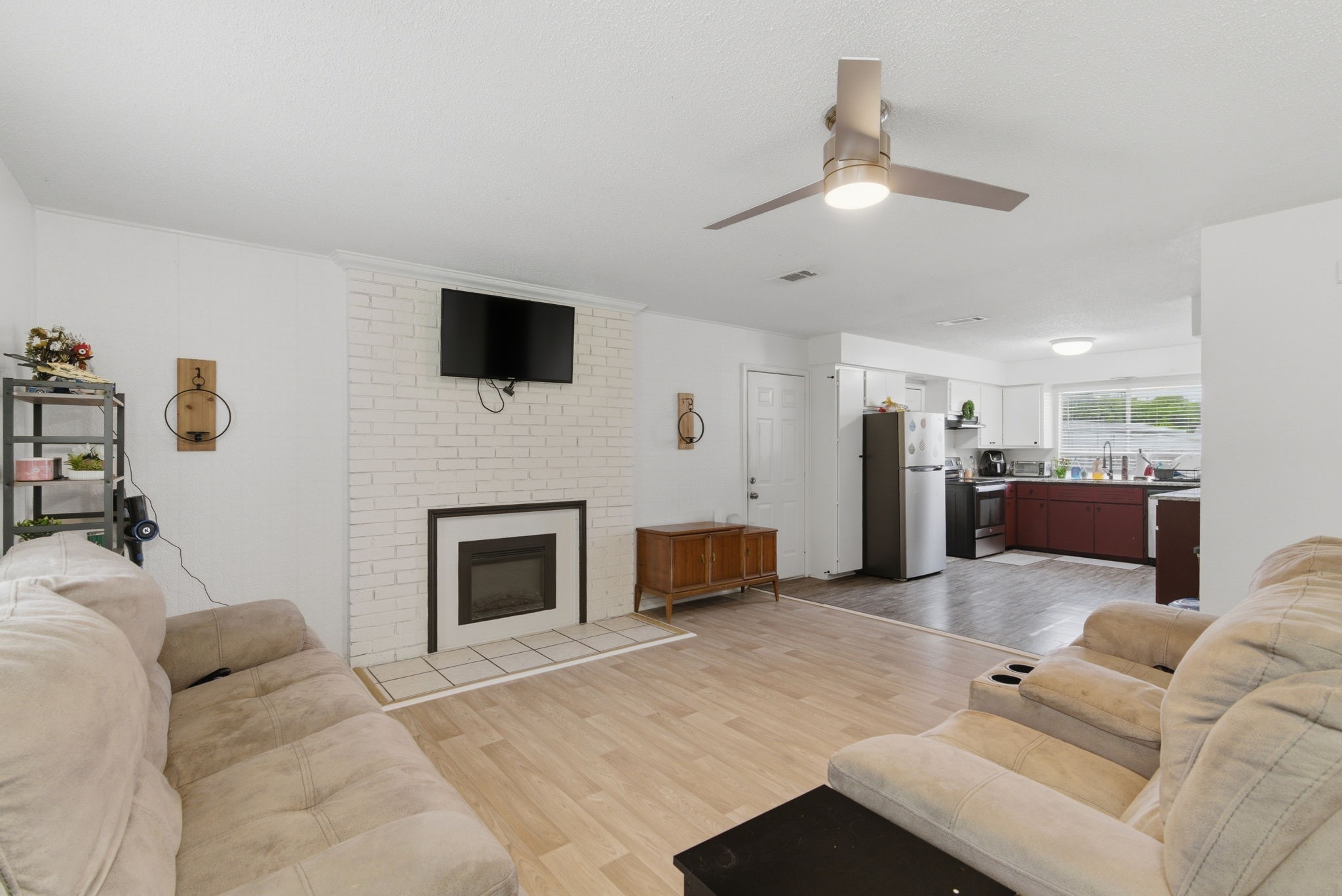 1032 Greg Street Azle TX 76020