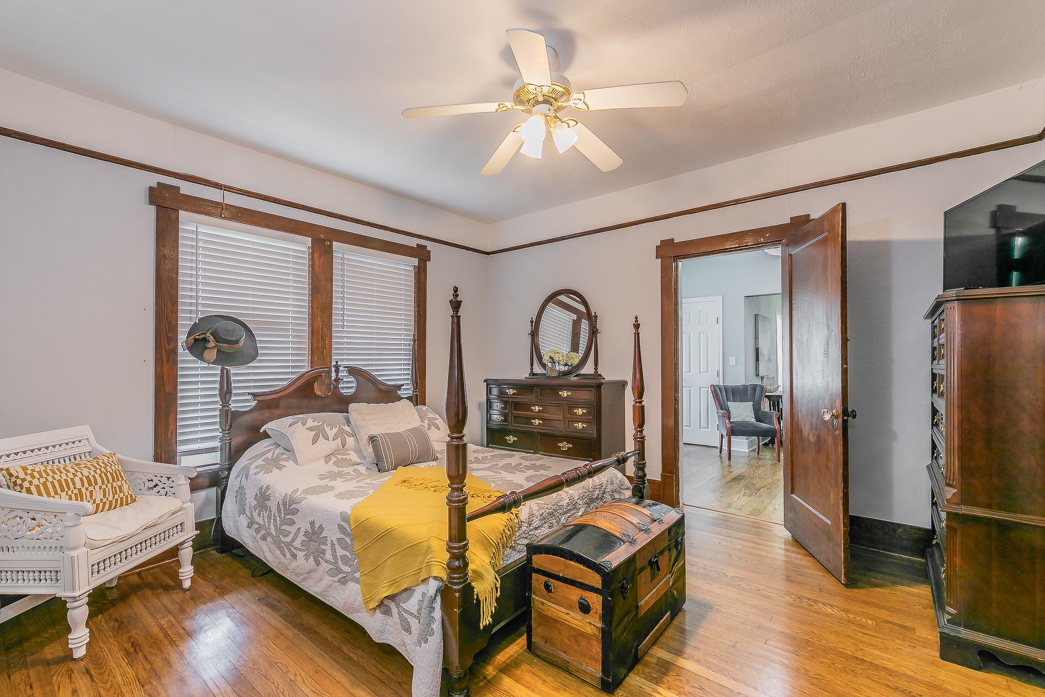 2238 College Avenue Fort Worth TX 76110