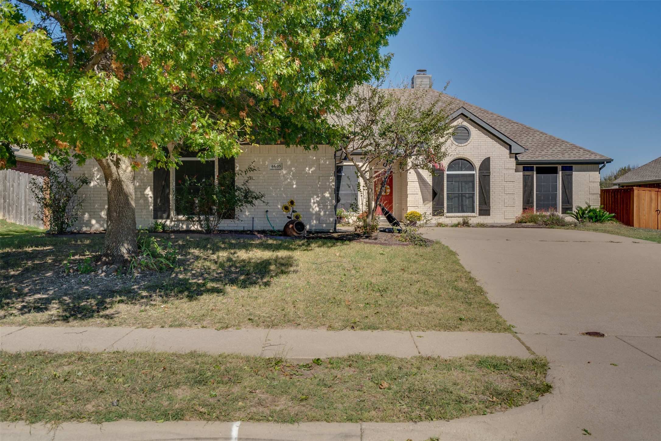 6605 Mill Valley Drive Midlothian TX 76065