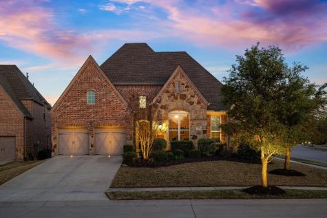 1300 Foxglove Circle Lantana TX 76226