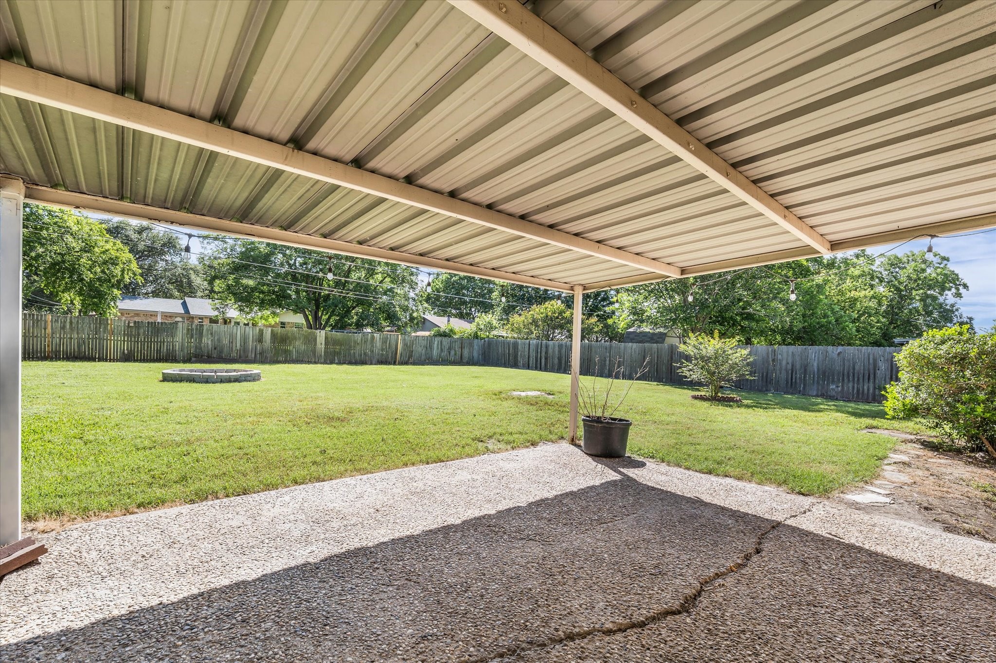 141 Travis Lane Hewitt TX 76643