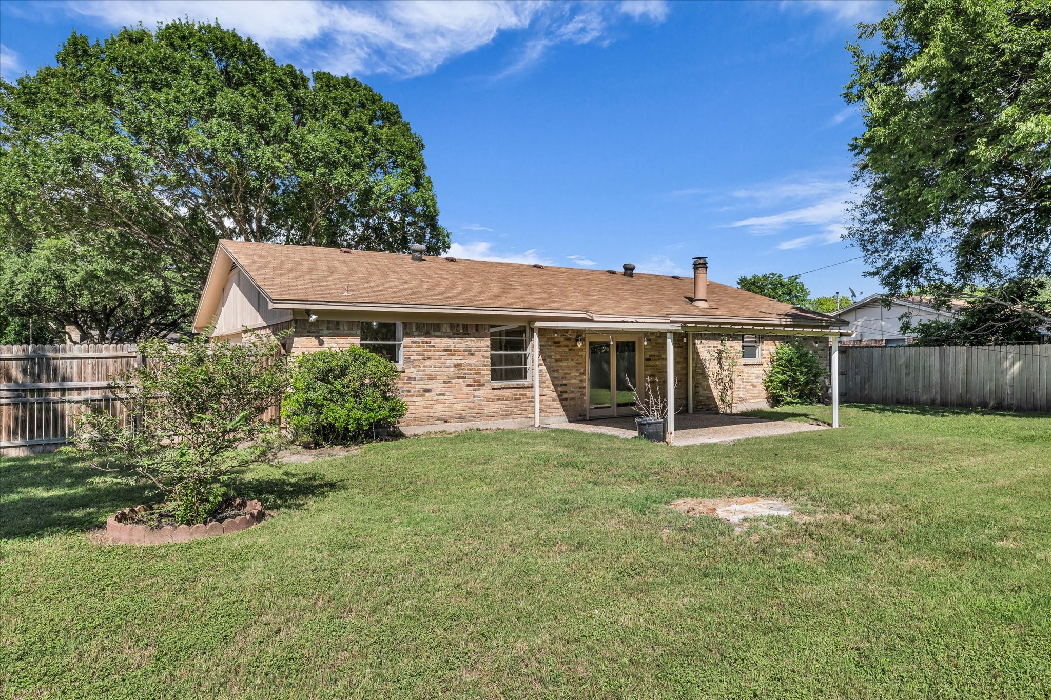 141 Travis Lane Hewitt TX 76643