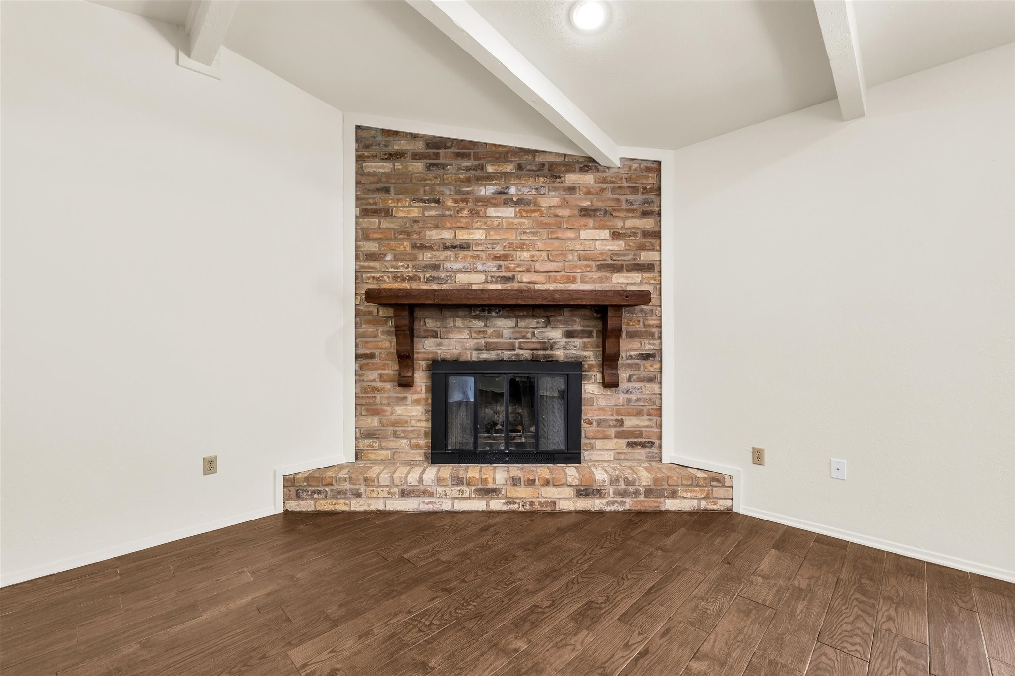 141 Travis Lane Hewitt TX 76643