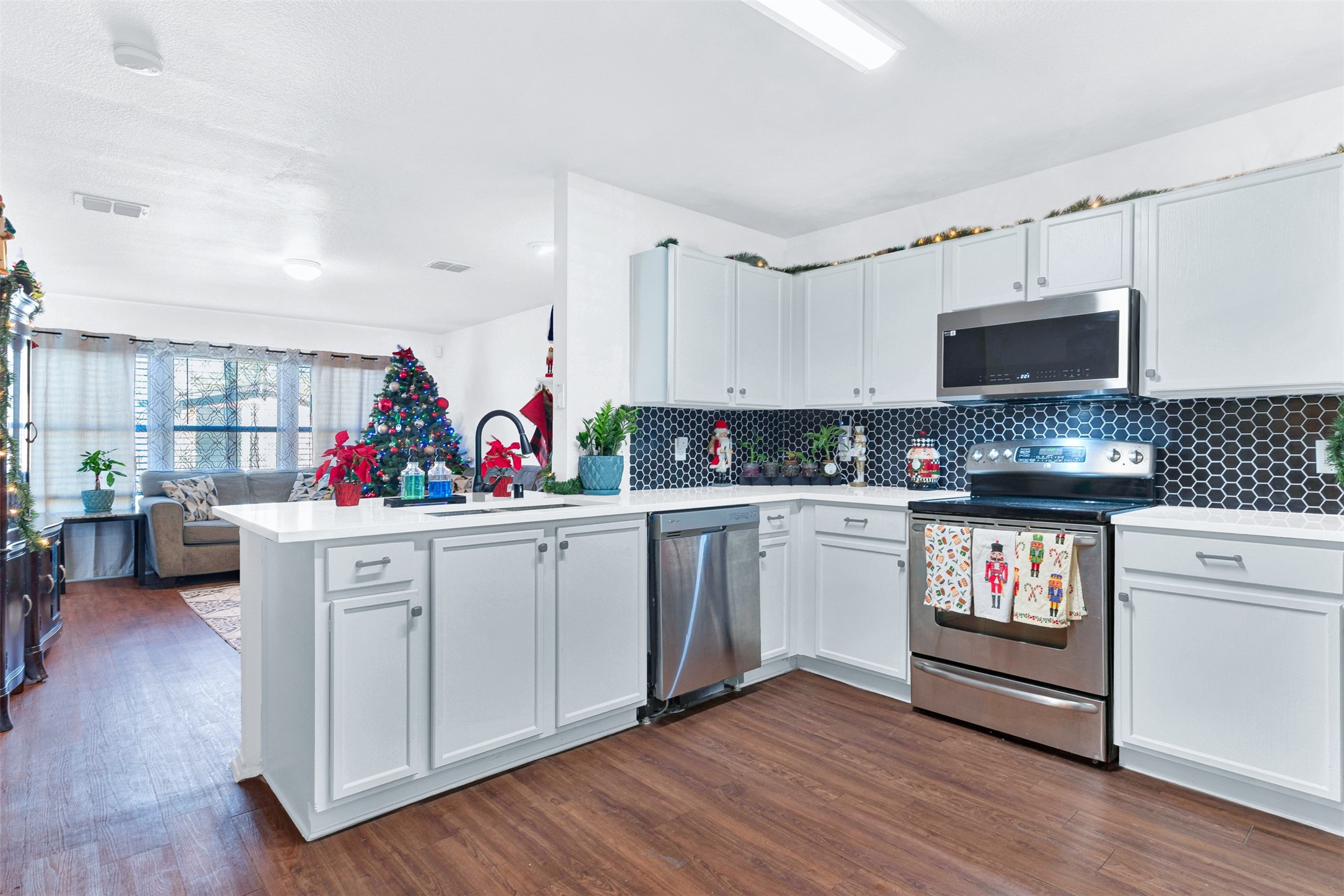 5722 Firethorn Drive Dallas TX 75249