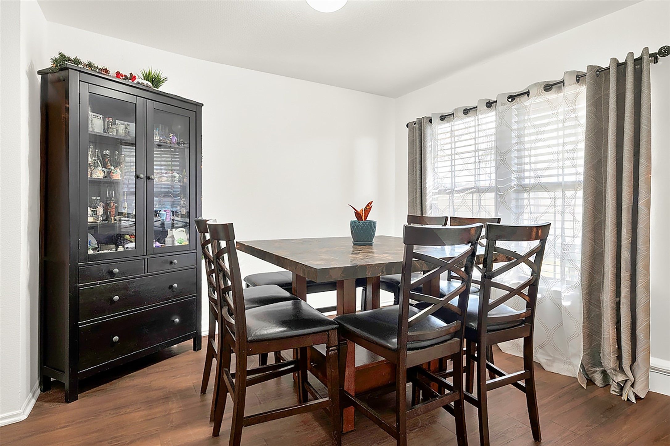 5722 Firethorn Drive Dallas TX 75249