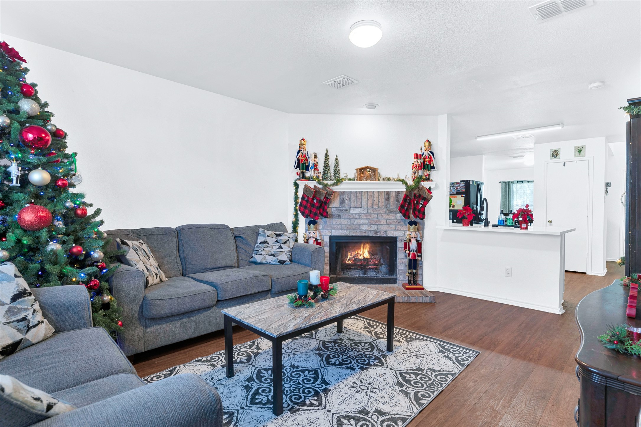 5722 Firethorn Drive Dallas TX 75249