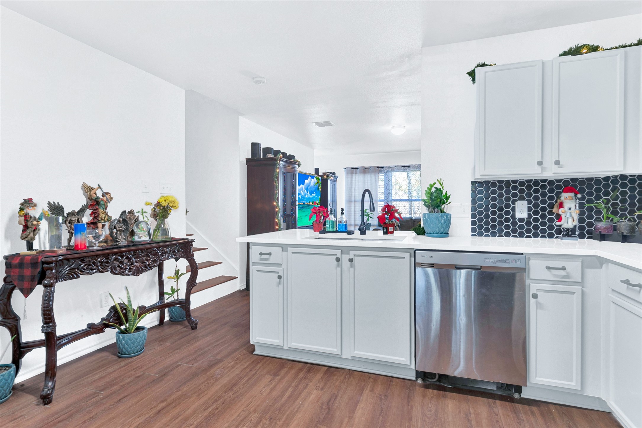 5722 Firethorn Drive Dallas TX 75249
