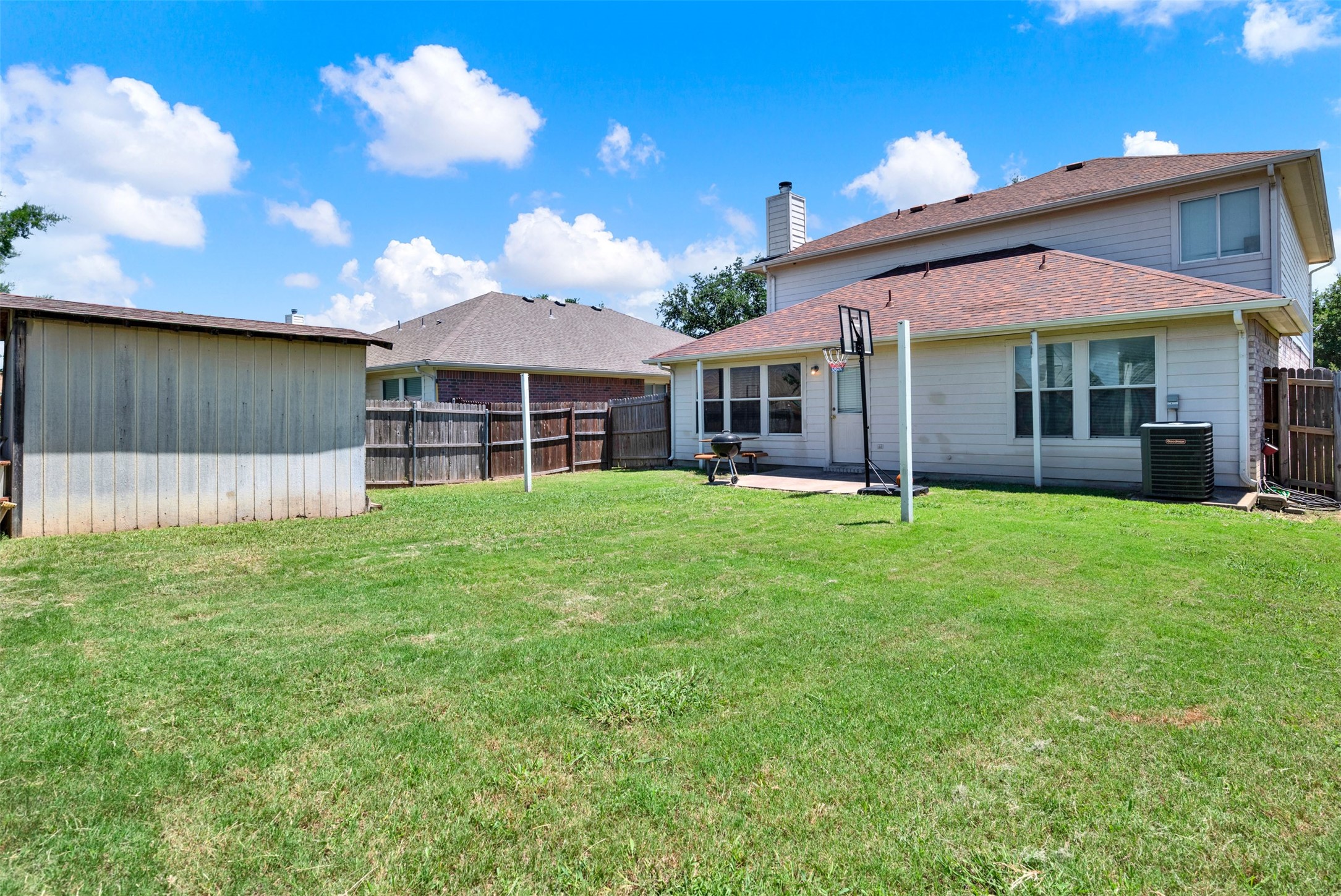 5722 Firethorn Drive Dallas TX 75249