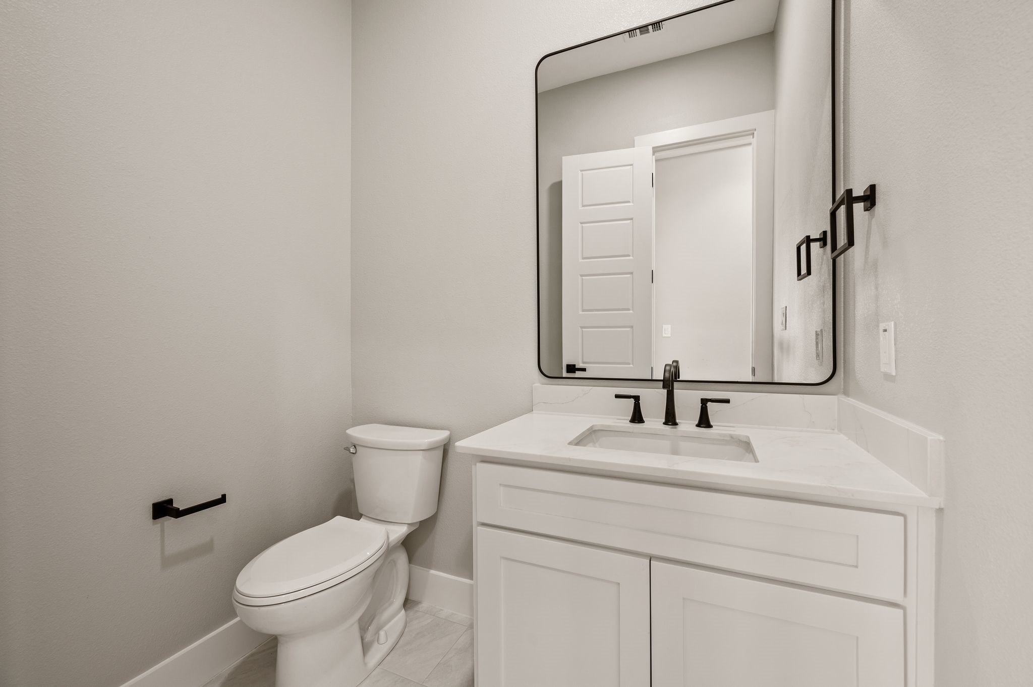 806 N Avenue E Springtown TX 76082