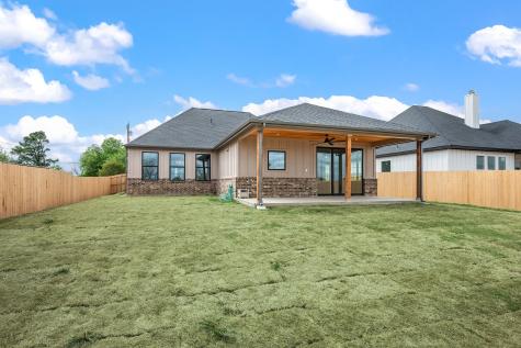806 N Avenue E Springtown TX 76082