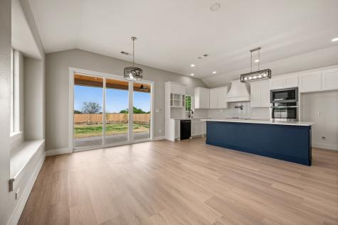 806 N Avenue E Springtown TX 76082