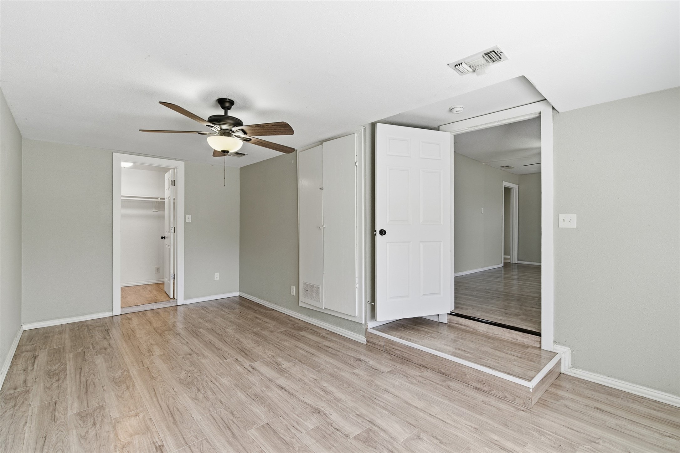 405 N Carr Avenue Sherman TX 75090
