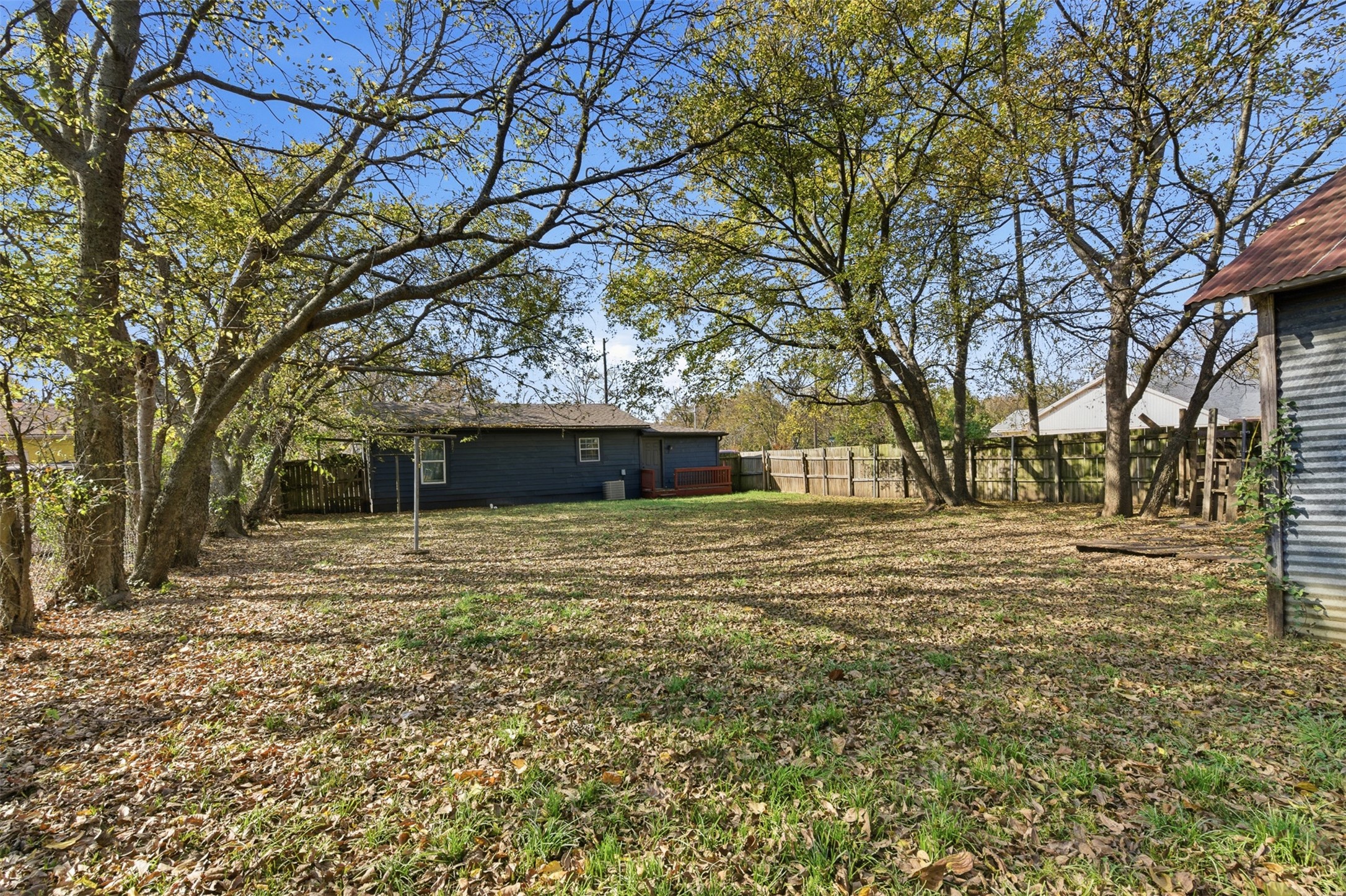 405 N Carr Avenue Sherman TX 75090