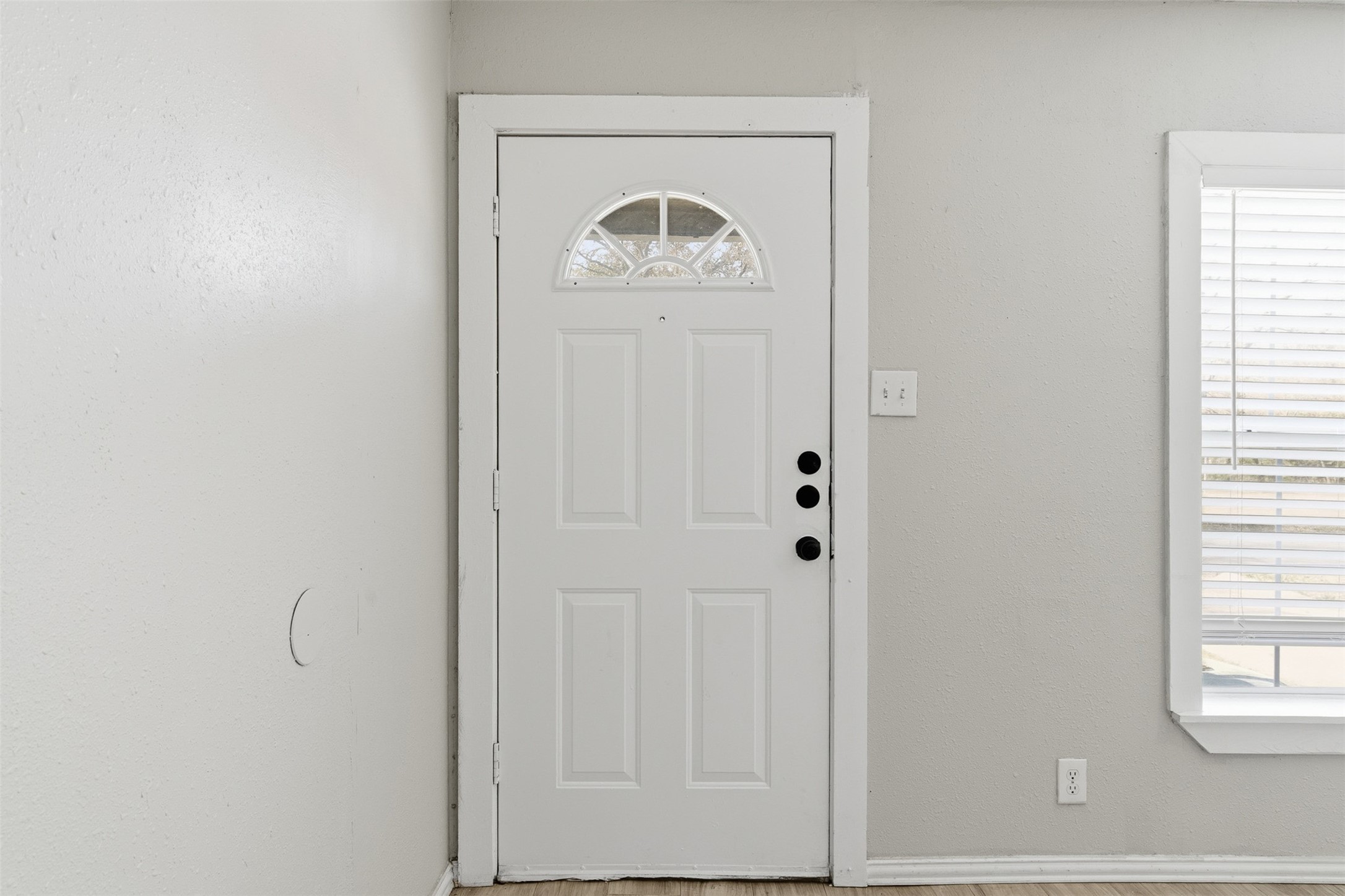 405 N Carr Avenue Sherman TX 75090