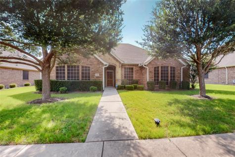 1404 Dusky Thrush Street Desoto TX 75115