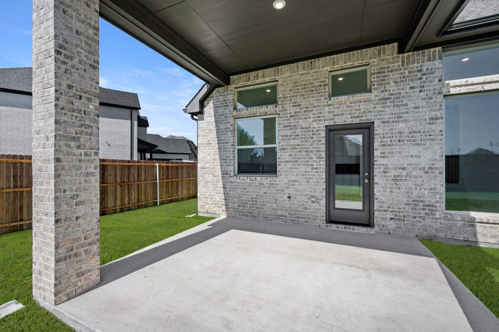 974 Reeves Drive Desoto TX 75115