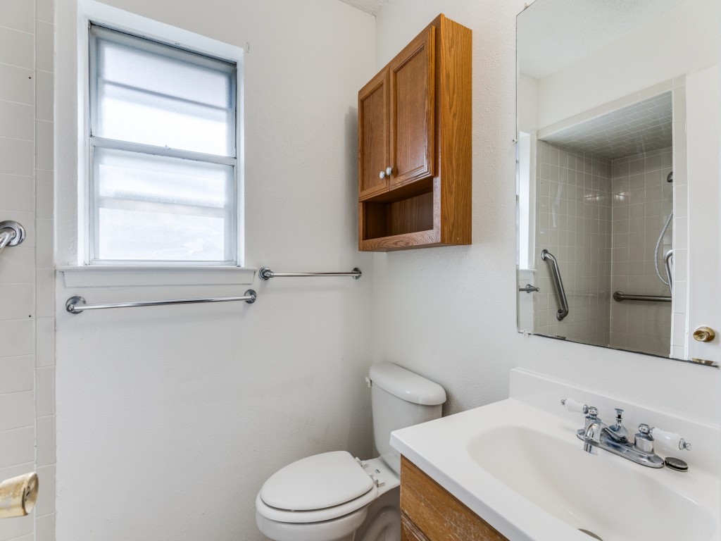 6924 Richardson Drive Watauga TX 76148