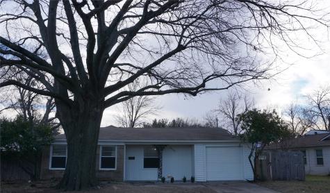 5208 Ira Street Haltom City TX 76117