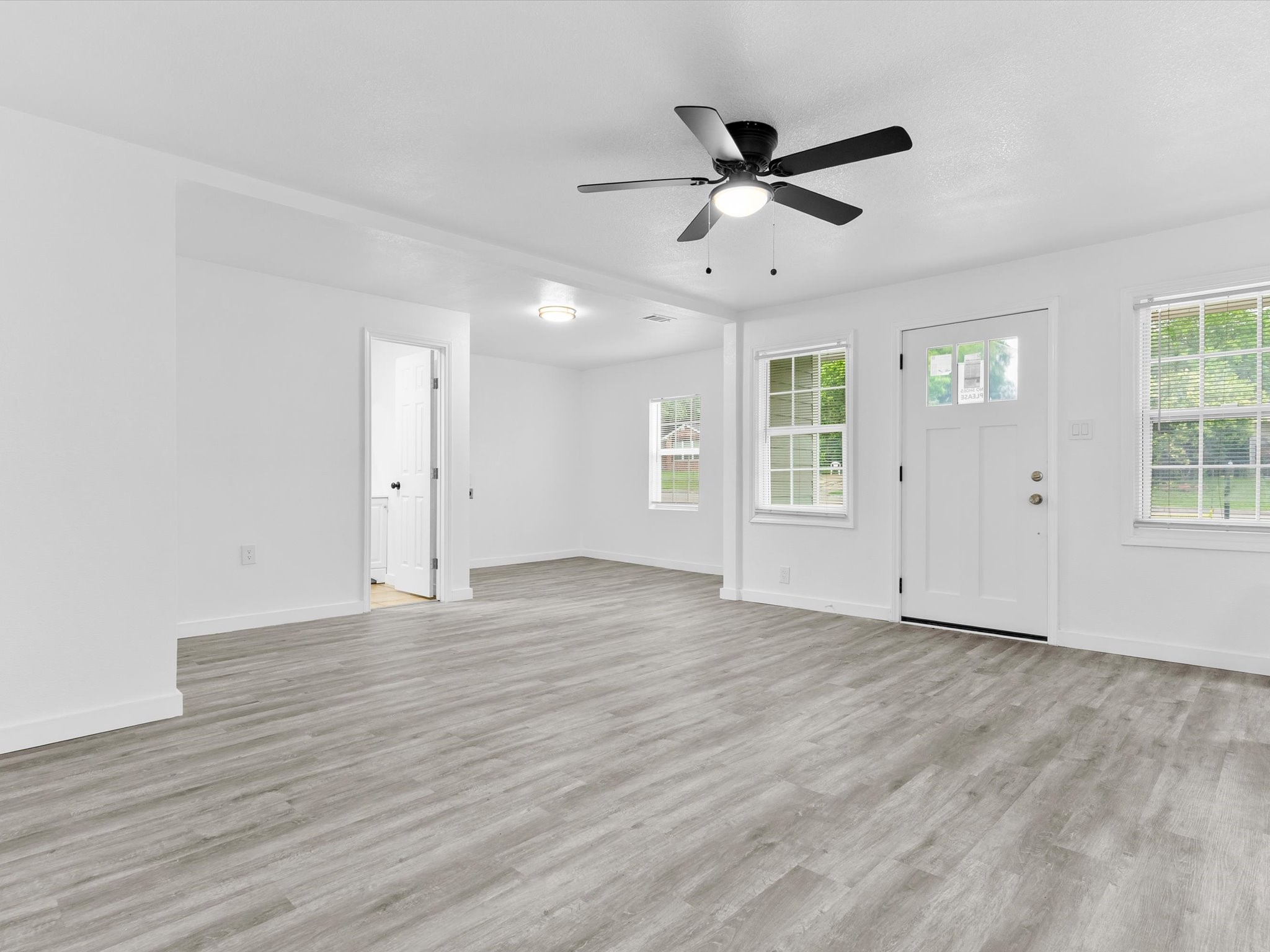 1008 Schieffer Avenue Fort Worth TX 76110