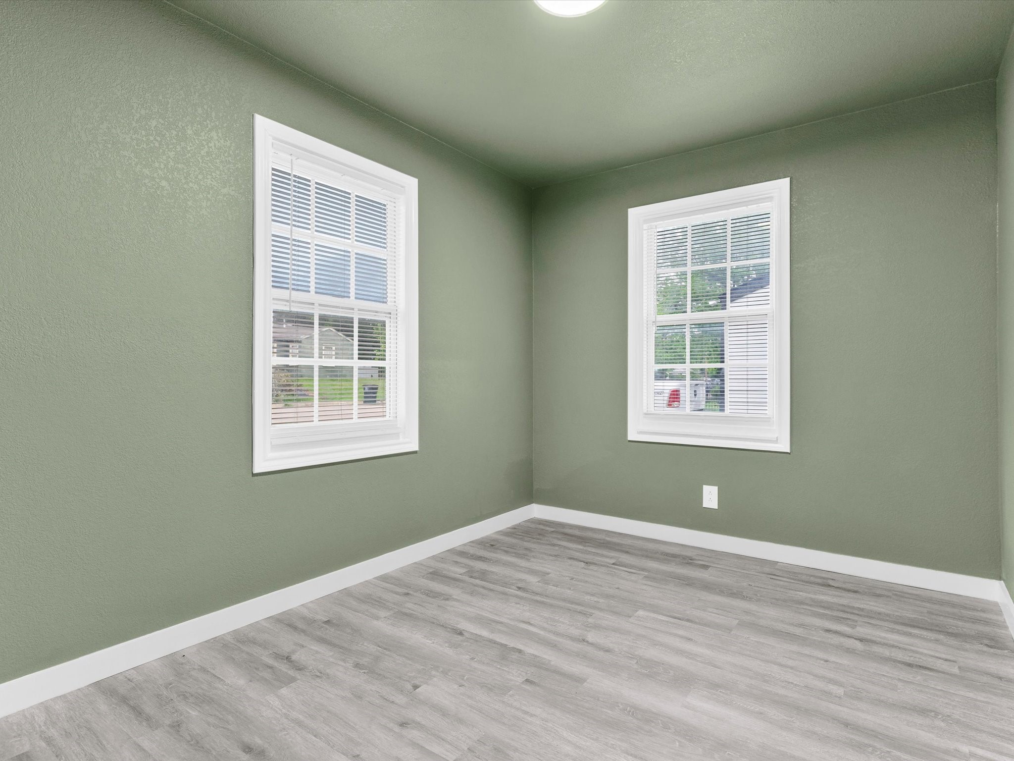 1008 Schieffer Avenue Fort Worth TX 76110