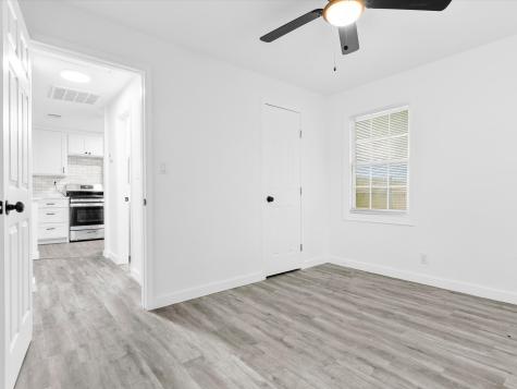 1008 Schieffer Avenue Fort Worth TX 76110