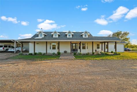 303 Bennett Drive Aurora TX 76078