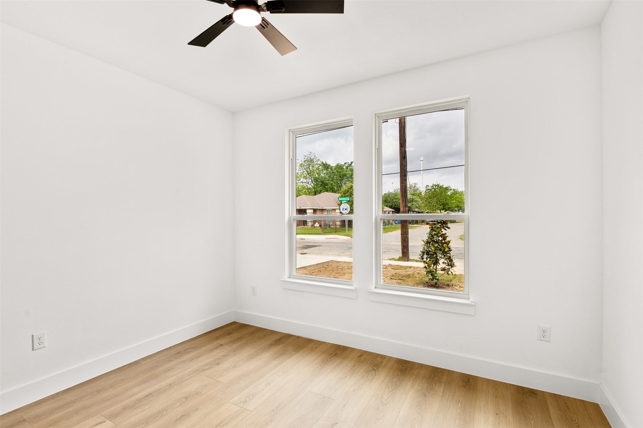 4020 Hamilton Avenue Dallas TX 75210
