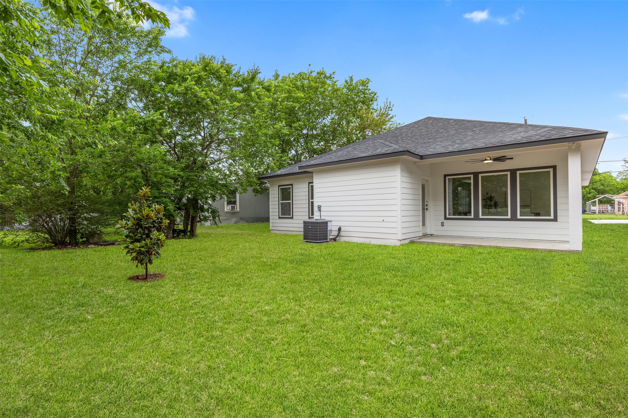 4020 Hamilton Avenue Dallas TX 75210