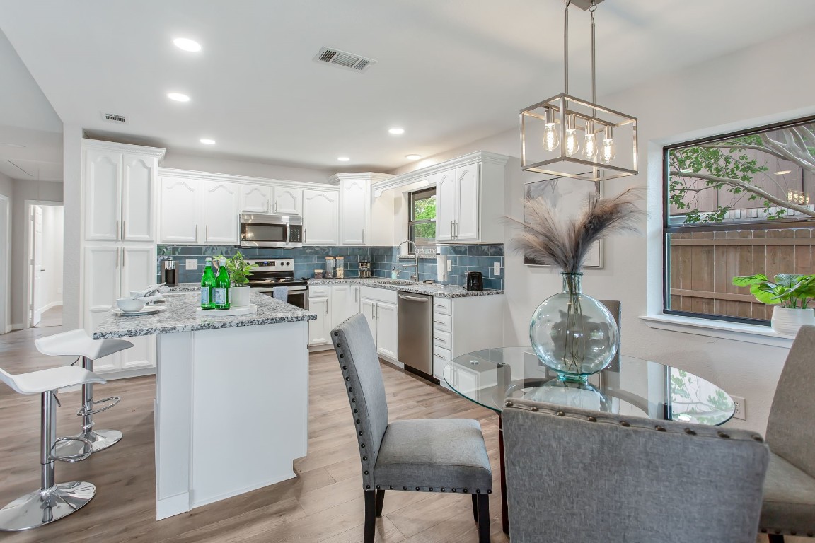 8809 Deerwood Drive Rowlett TX 75088