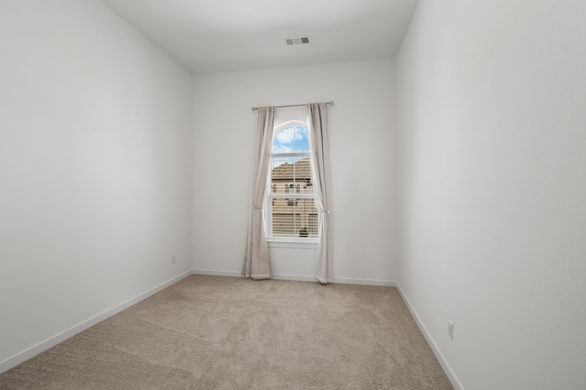 1143 Queensdown Way Forney TX 75126