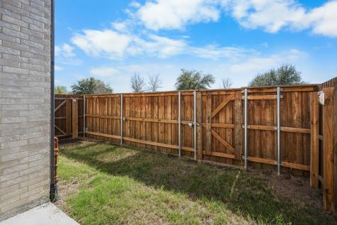 1143 Queensdown Way Forney TX 75126