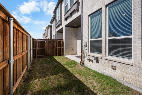 1143 Queensdown Way Forney TX 75126