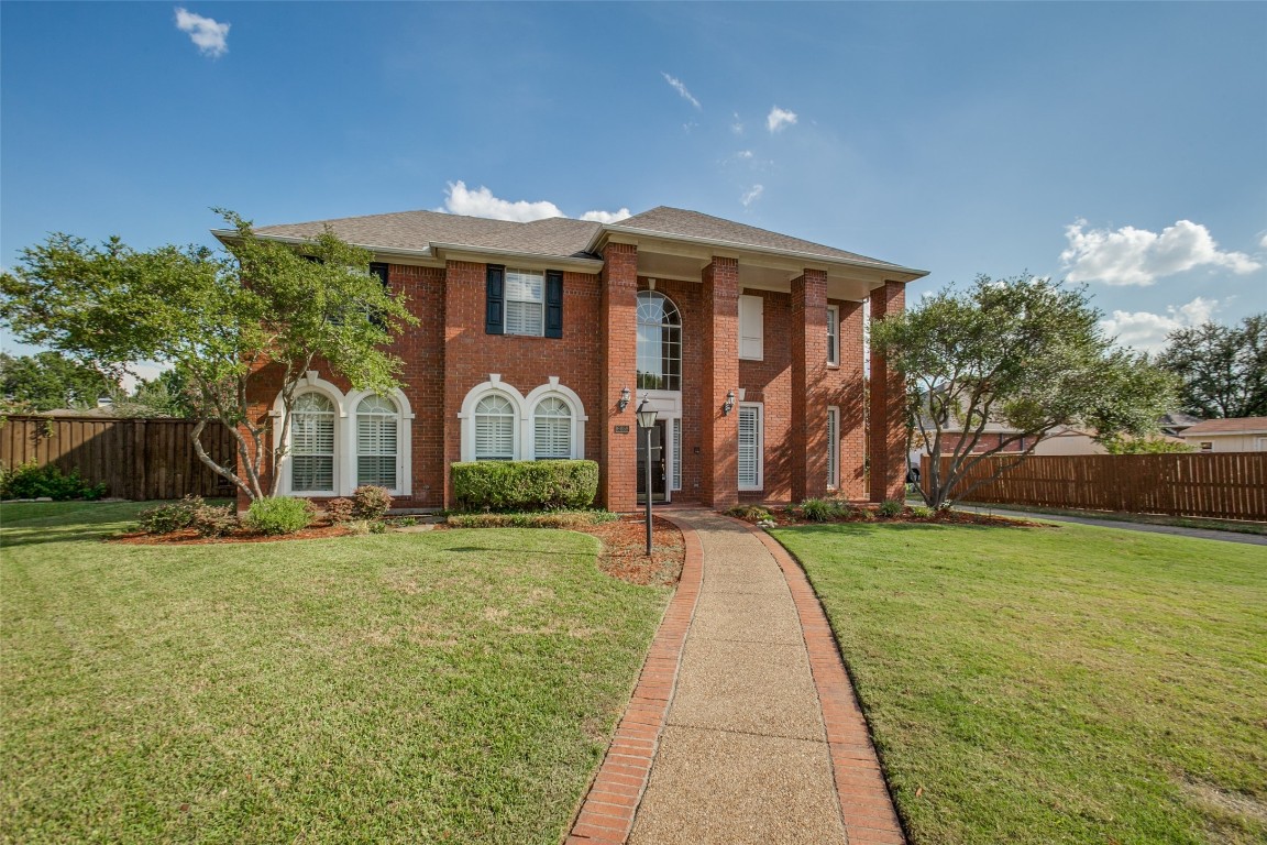 6658 Barclay Lane Garland TX 75044