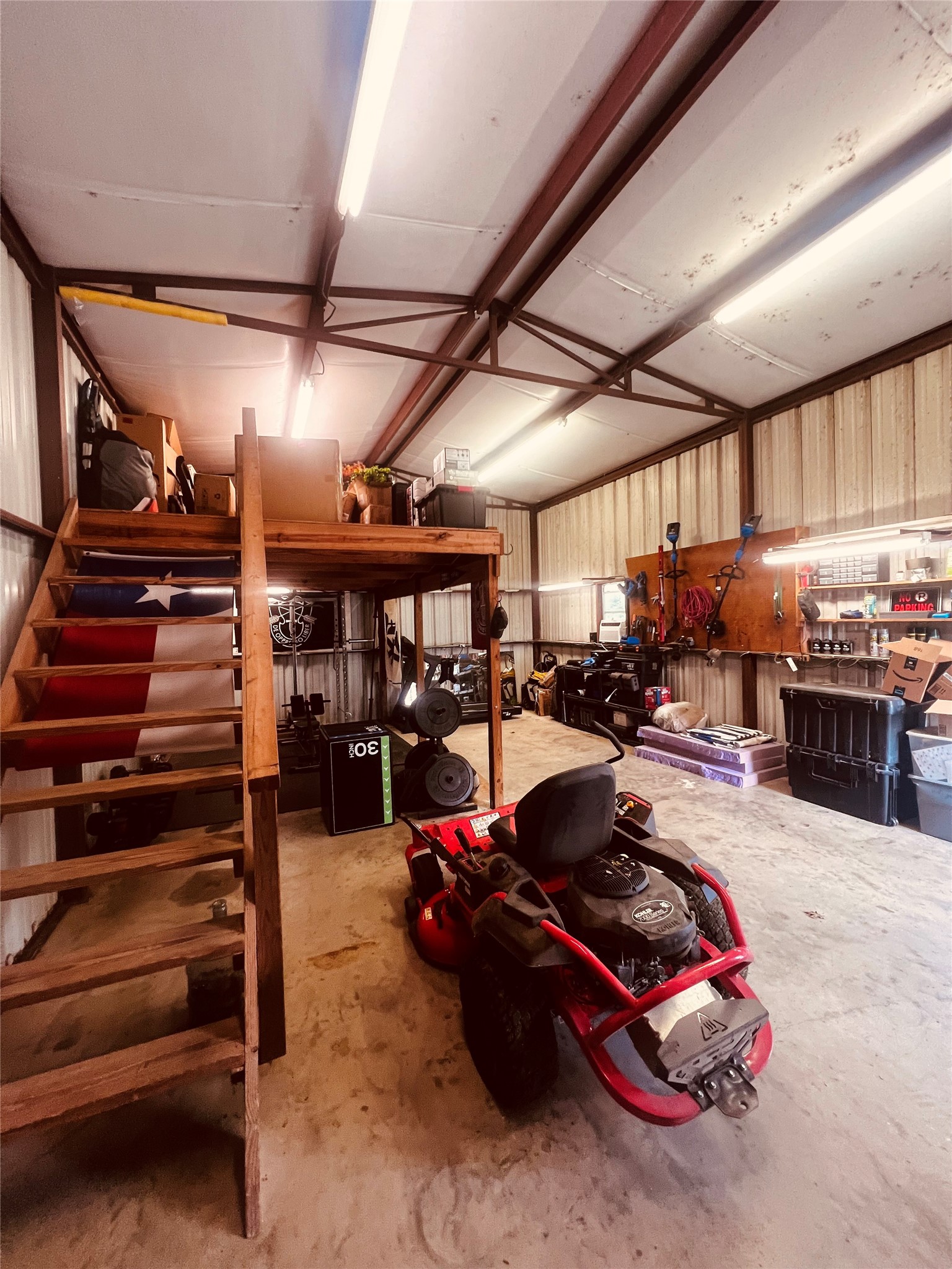 2515 Lakeshore Drive Cleburne TX 76033