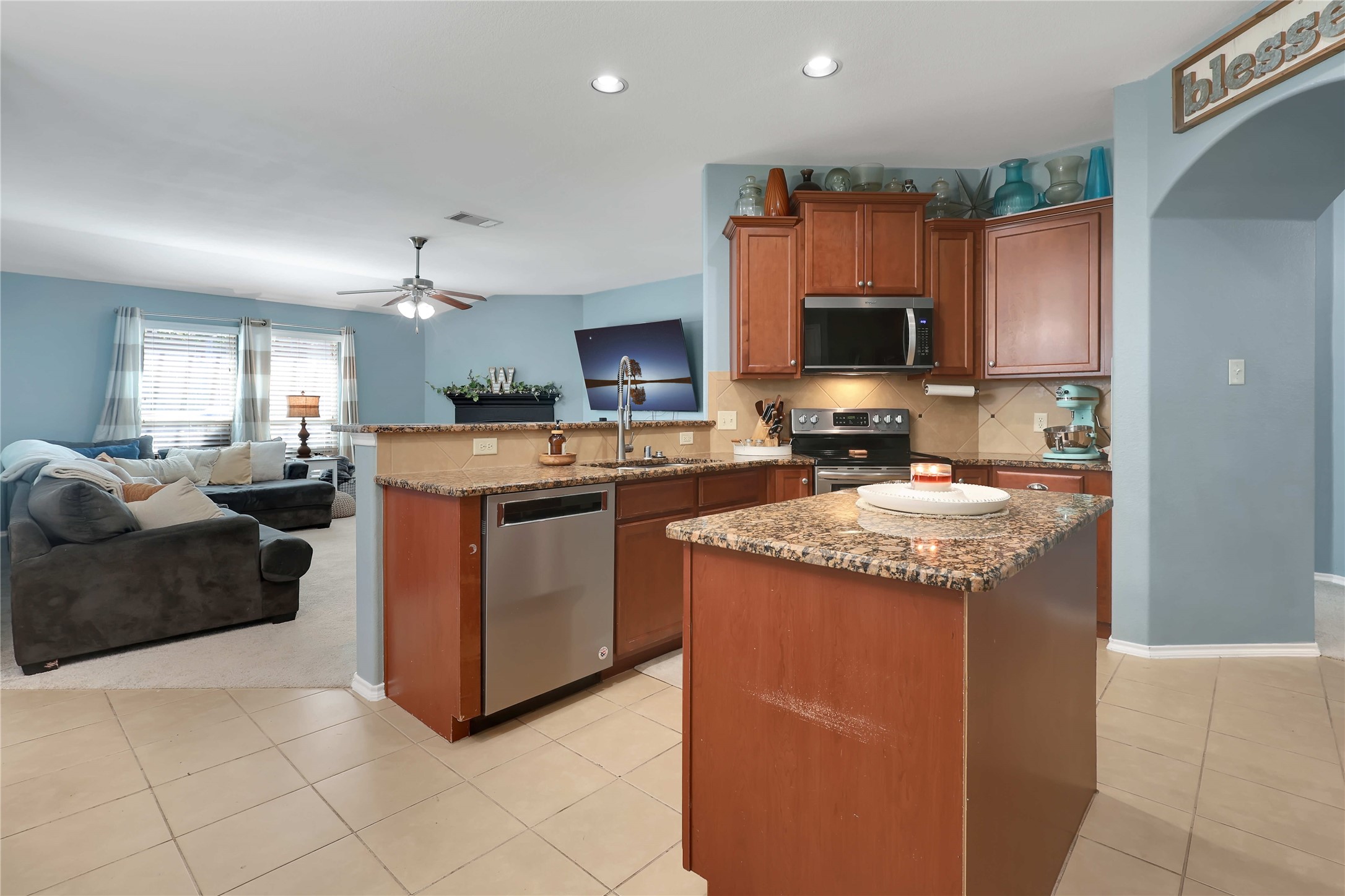 1521 Hanover Lane Van Alstyne TX 75495