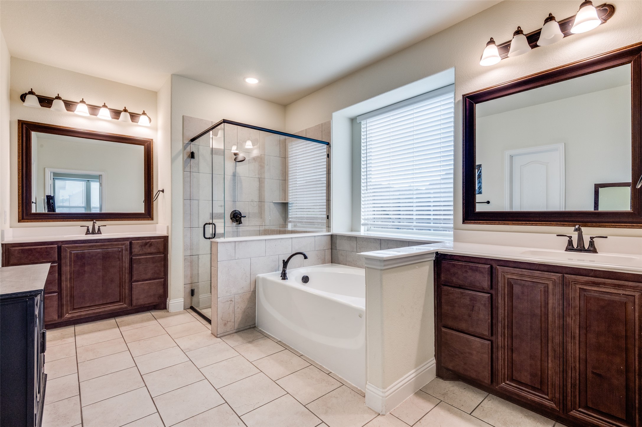 1220 Richard Pittmon Drive Desoto TX 75115
