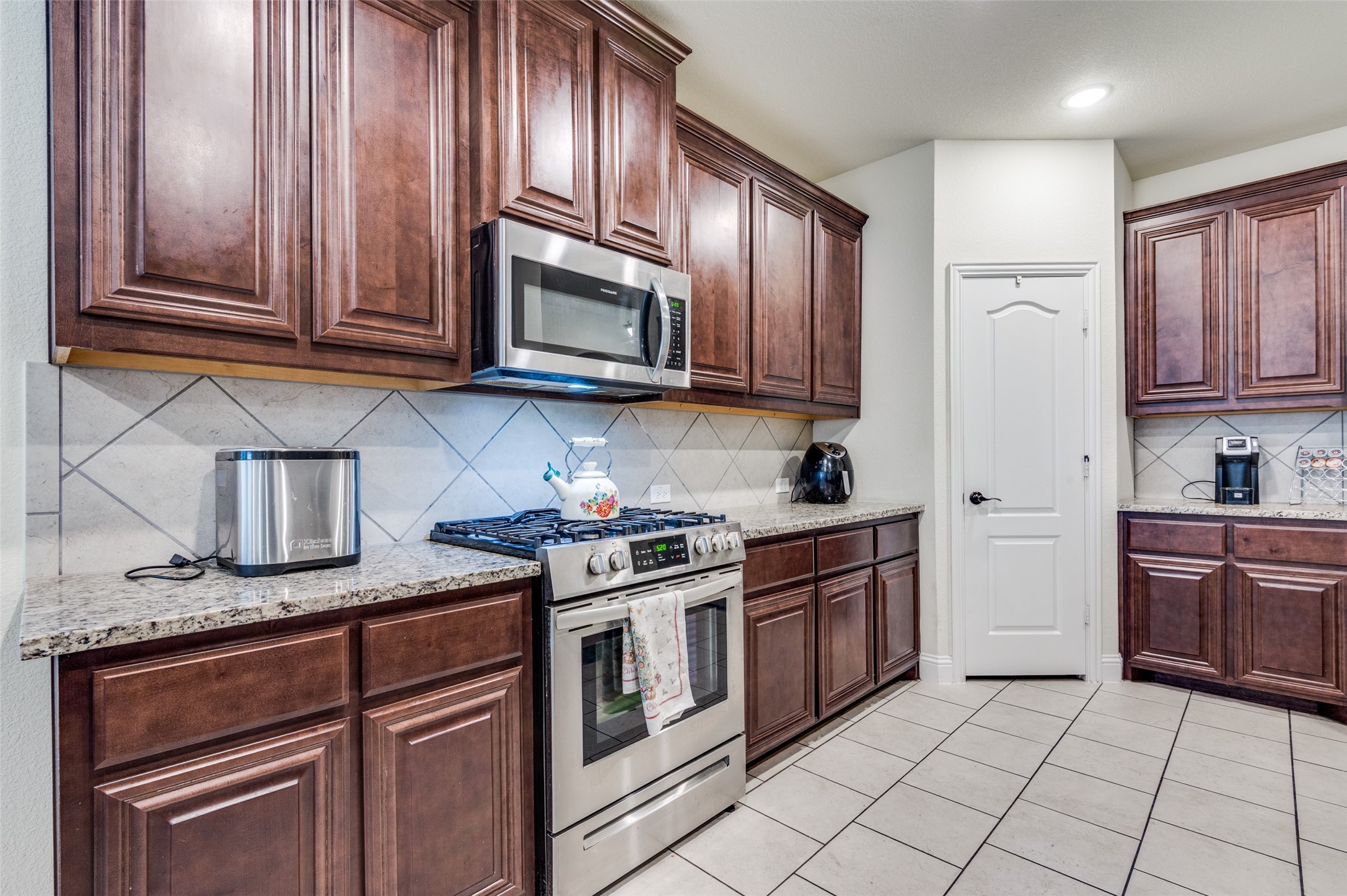 1220 Richard Pittmon Drive Desoto TX 75115