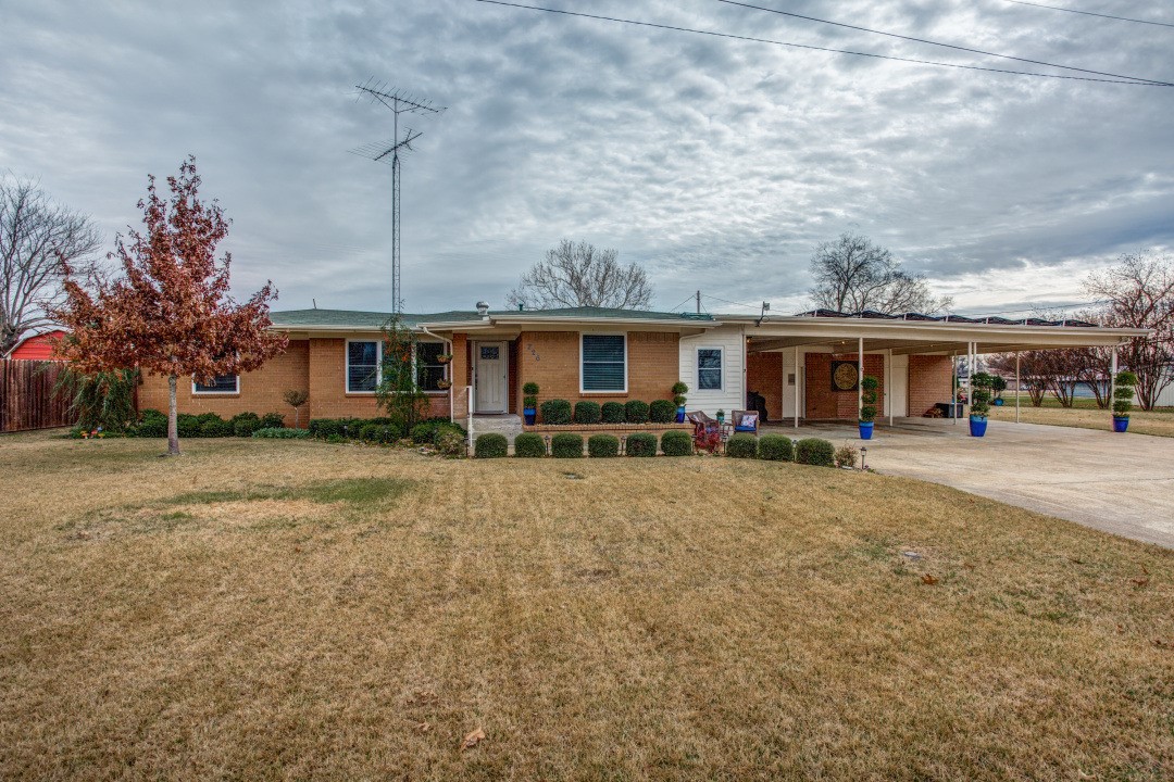226 Avenue C Point TX 75472