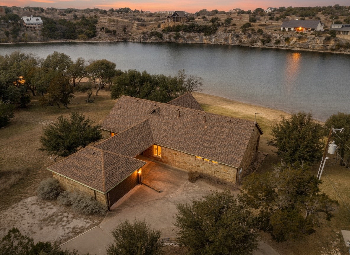 7033 W Hells Gate Drive Strawn TX 76475