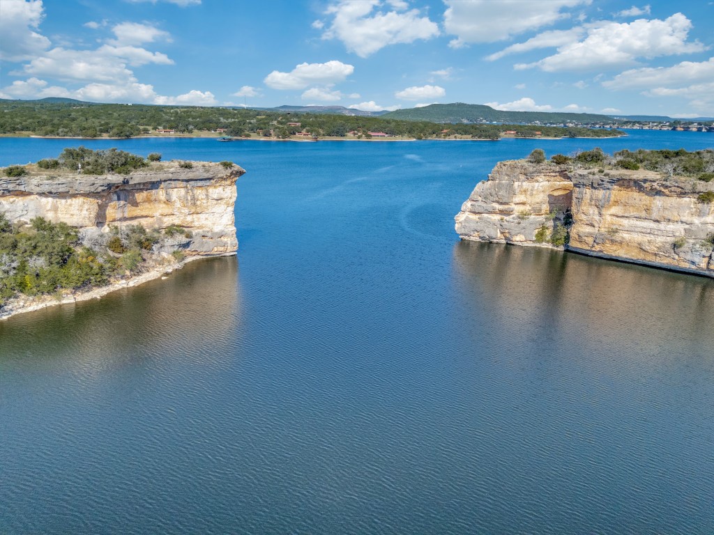 7033 W Hells Gate Drive Strawn TX 76475