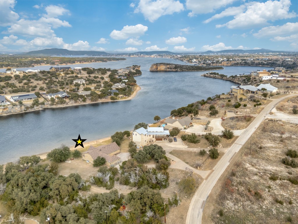 7033 W Hells Gate Drive Strawn TX 76475