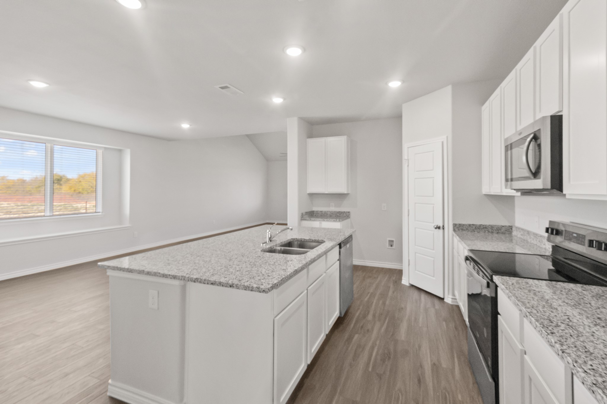 1128 Runway Road Fort Worth TX 76131