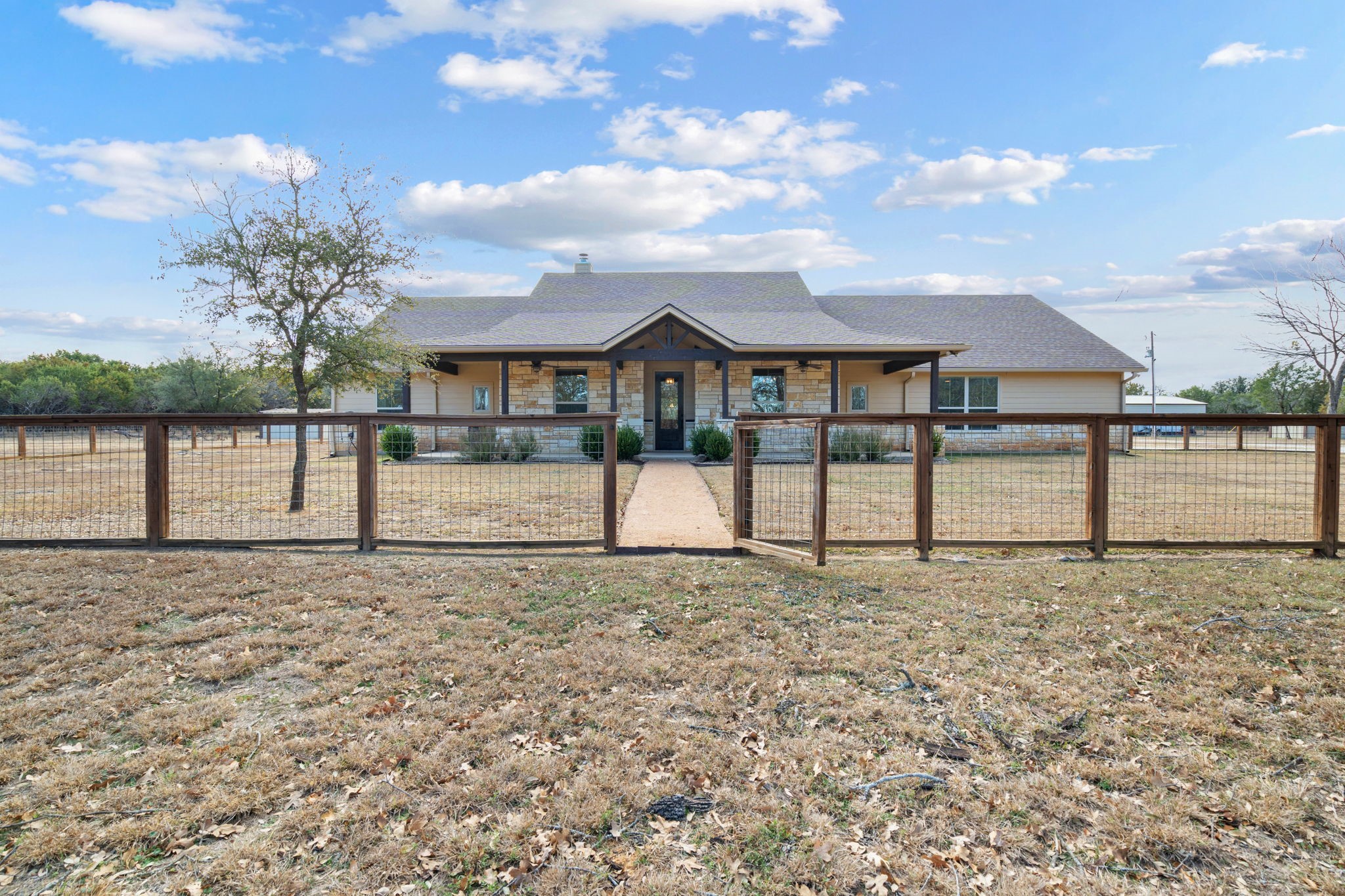1211 County Road 1024 Glen Rose TX 76043