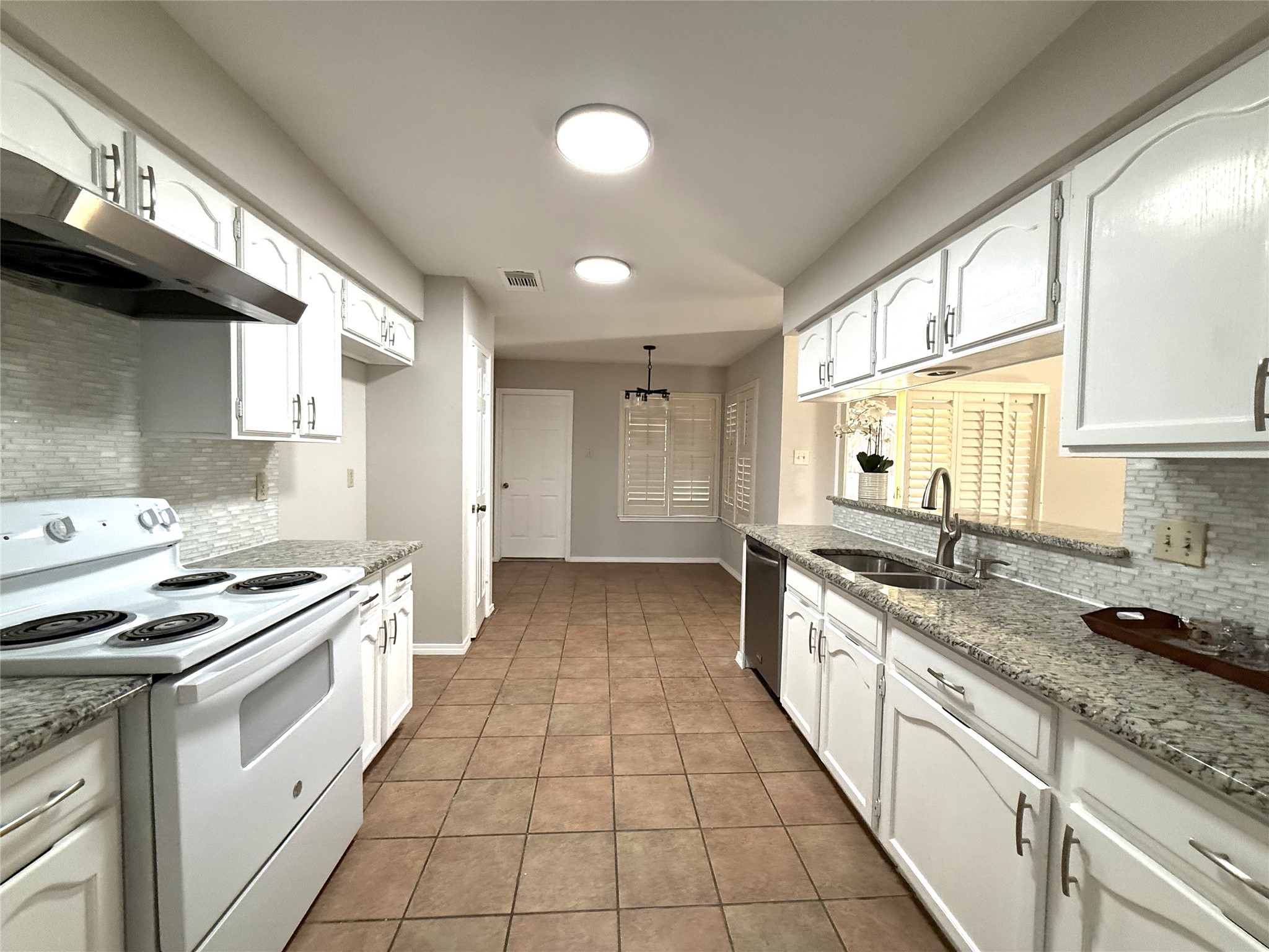 652 Harrison Drive Coppell TX 75019