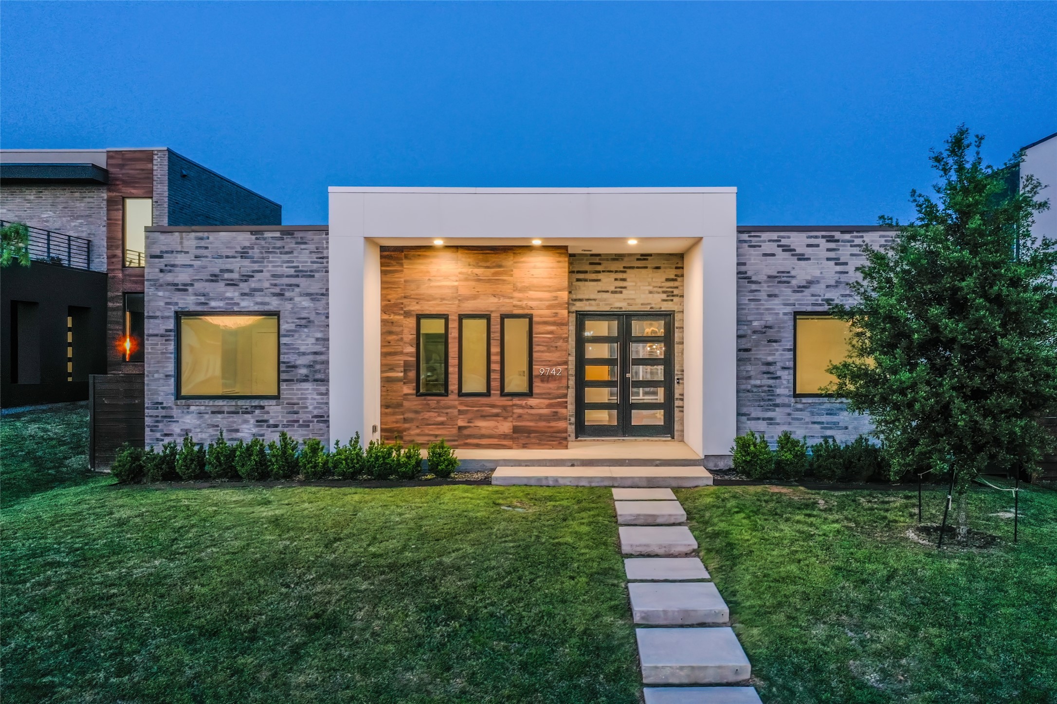 9742 Sunset Drive Frisco TX 75033