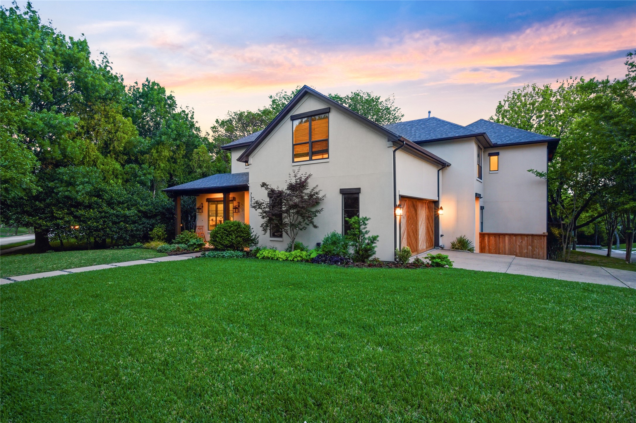 7106 La Vista Drive Dallas TX 75214